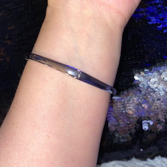 New Genevive Rhodium Plated Panther Fauna Bracelet with Striped Black Inlaid - Picture 5 of 6